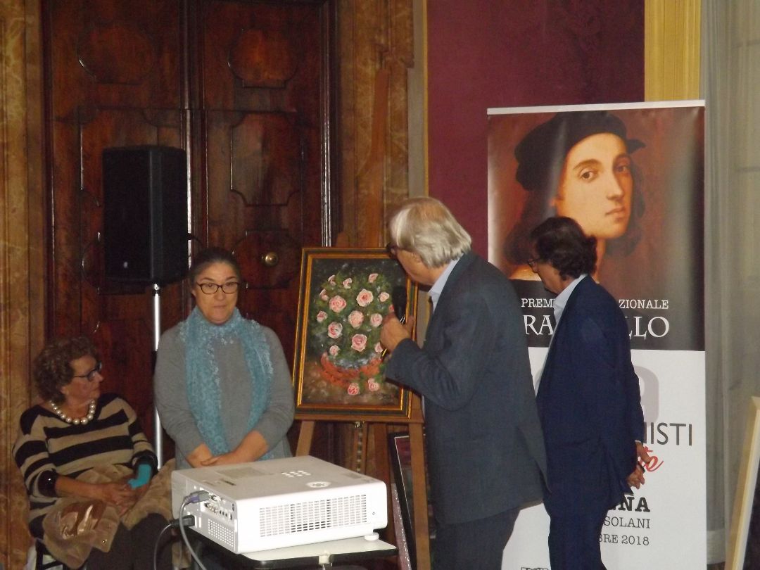 18 ottobre 2018 - Vincitrice del Premio Artista da Museo di Vittorio Sgarbi – Bologna, Palazzo Isolani
<br>Il dipinto "Pensiero nascosto" verrà esposto nel futuro Museo di Arte Moderna del critico Prof. Vittorio Sgarbi.